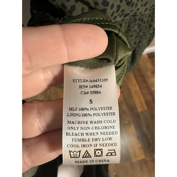 Sadie and Sage Women’s Small Faux-wrap DresElastic bottom Green And Black  Spot - Picture 7 of 8